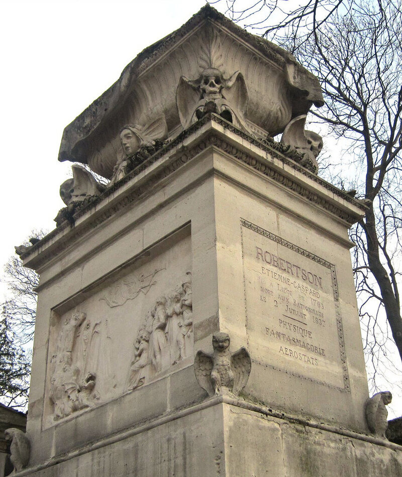 Robertson tomb Pere Lachaise Cemetery in Paris
