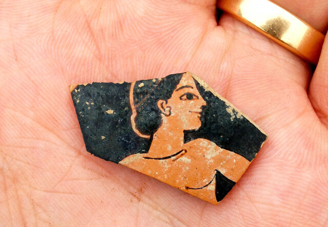 A piece of pottery dating to the late 6th century B.C.