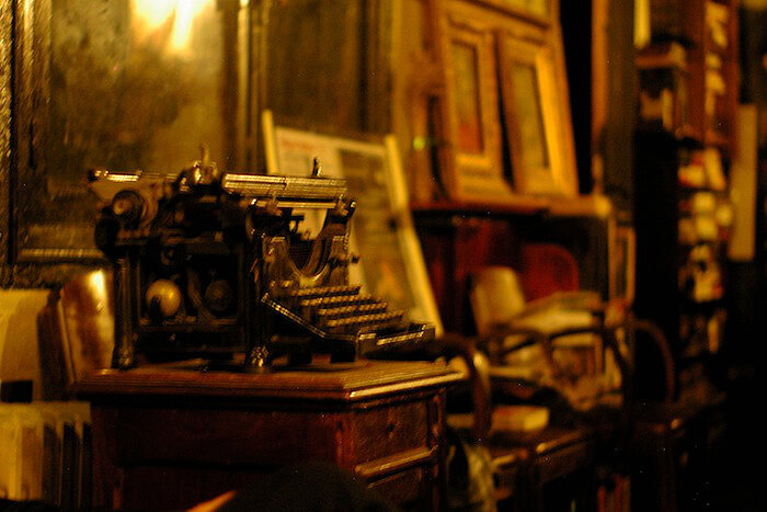 Bram Stoker's typewriter in the Vampire Museum in Paris