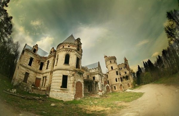 Sudogda, Russia Muromtzevo Castle - Atlas Obscura