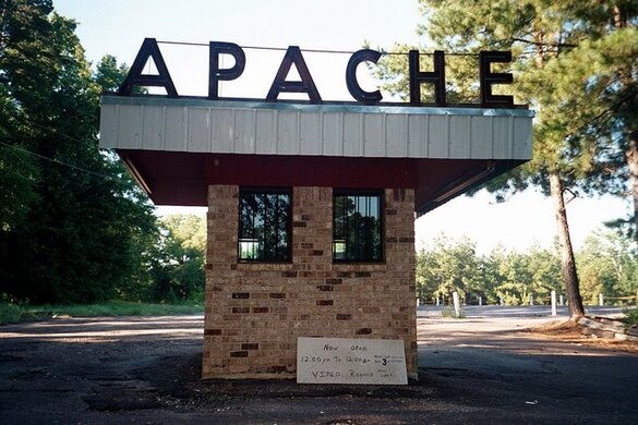 Apache Drive-In Theatre - Tyler, Texas | Atlas Obscura