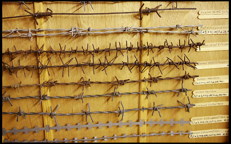 different types of barbed wire