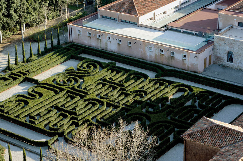 Borges Labyrinth in Venice, Italy, inspired by Jorge Luis Borges' story "The Garden of Forking Paths". From above, the pattern spells out his last name.