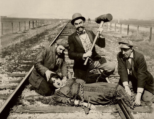 The Myth Of The Damsel On The Railroad Tracks Atlas Obscura 5039