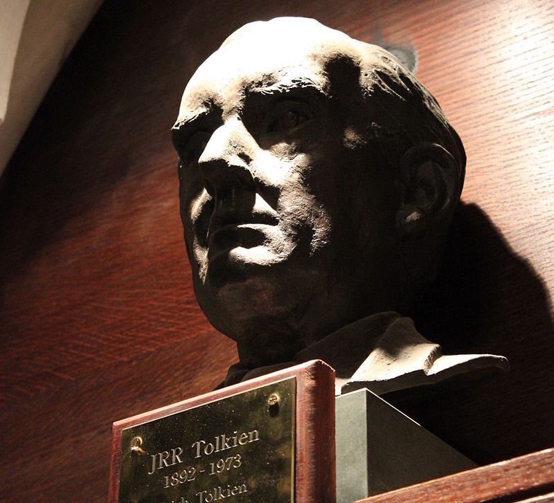A bust of Tolkien at Oxford.