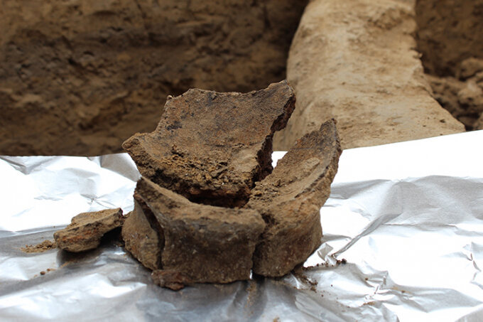 The base of a Neolithic jar being prepared for for wine residue analysis. 