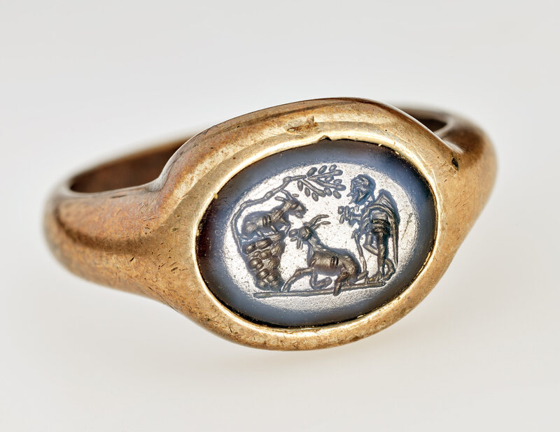 Ernst Simmel's ring.