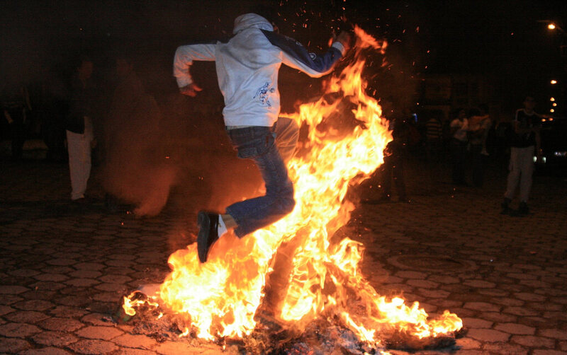 Spongebob in Flames: The New Year's Eve Effigy Burning in Ecuador