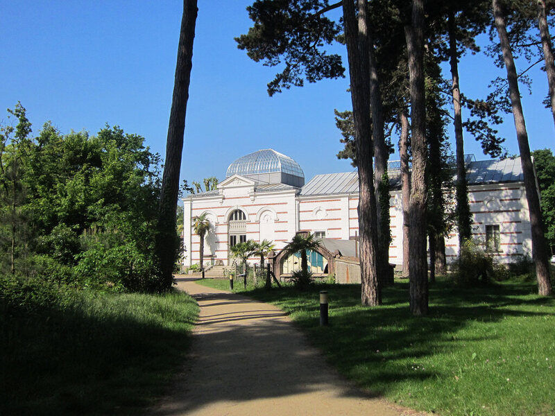 Jardin d'Agronomie Tropicale human zoo ruins in Paris