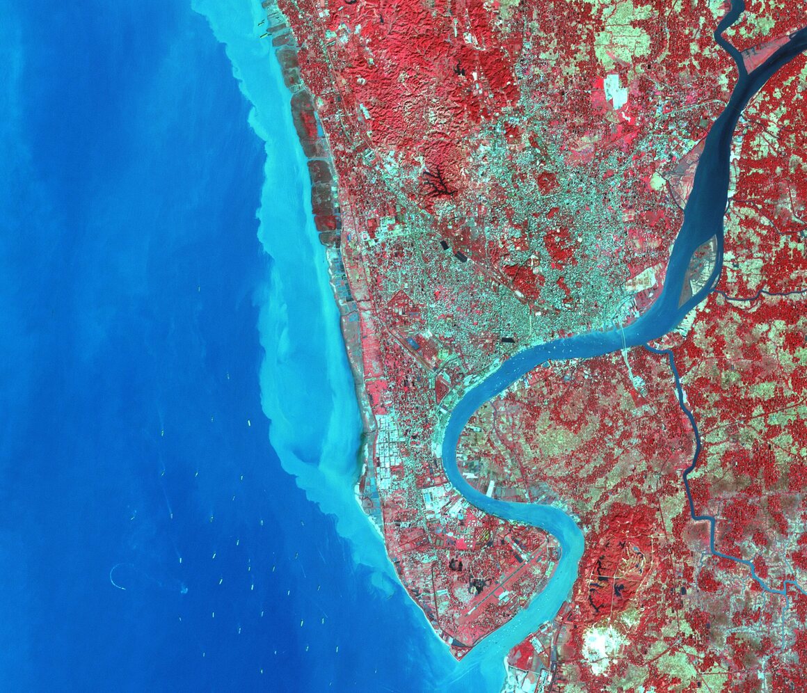 Chittagong, Bangladesh, is often flooded with standing water, in turquoise.