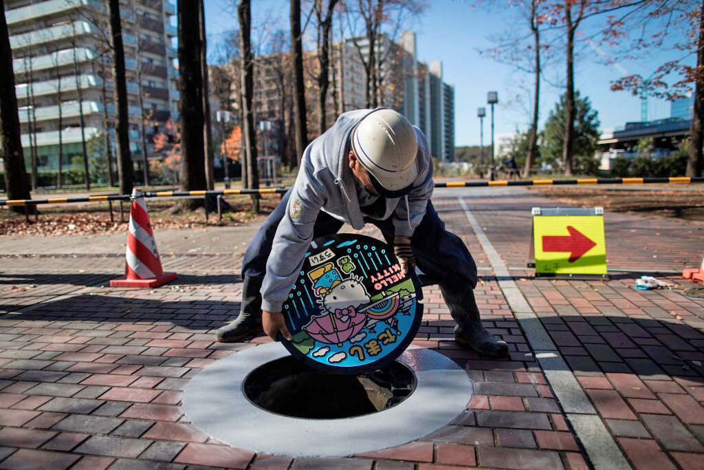 Japanese Manhole Art