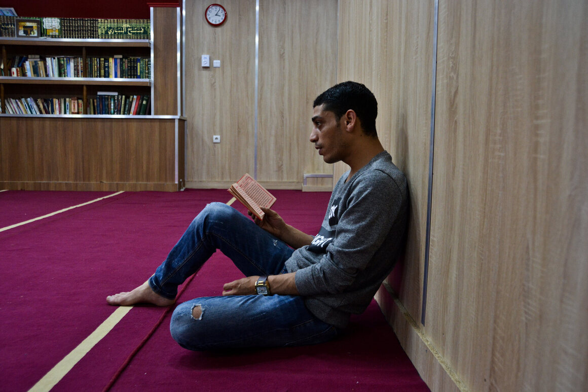 A Syrian mosque in a basement in Kypseli.