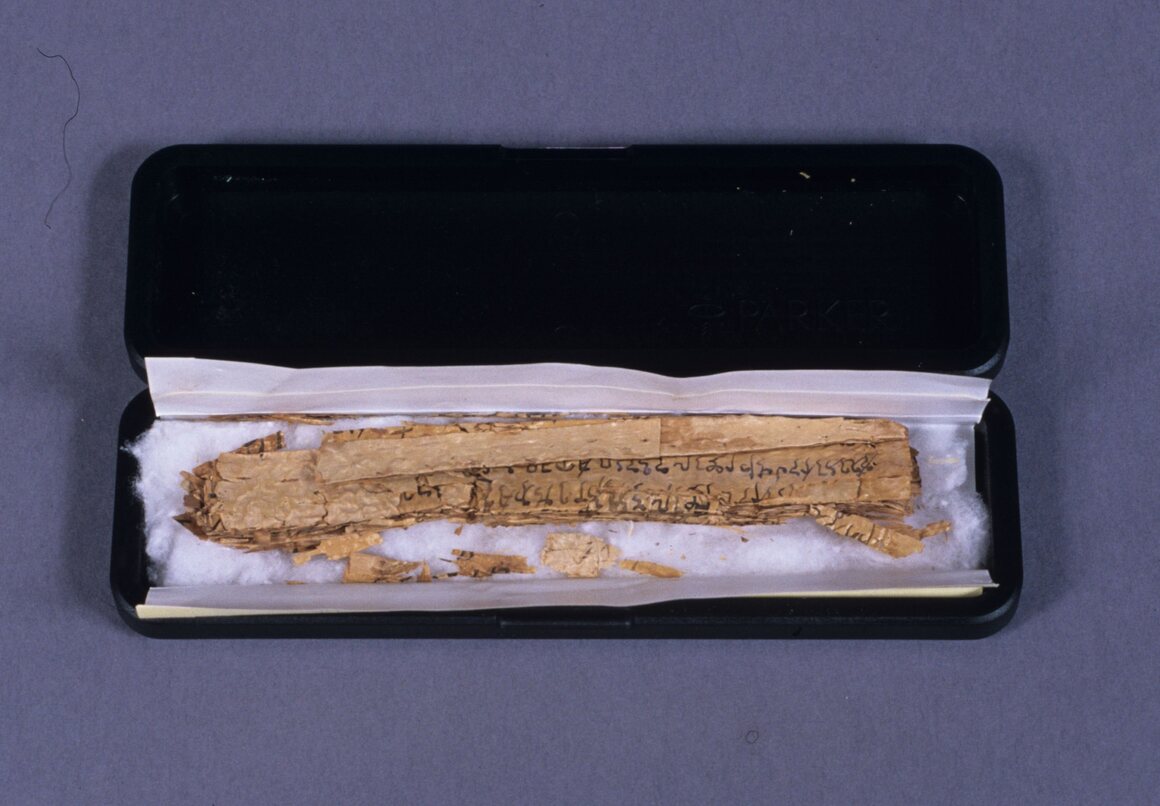 The Gandhara scroll arrived in remarkably mundane Parker Pen box.