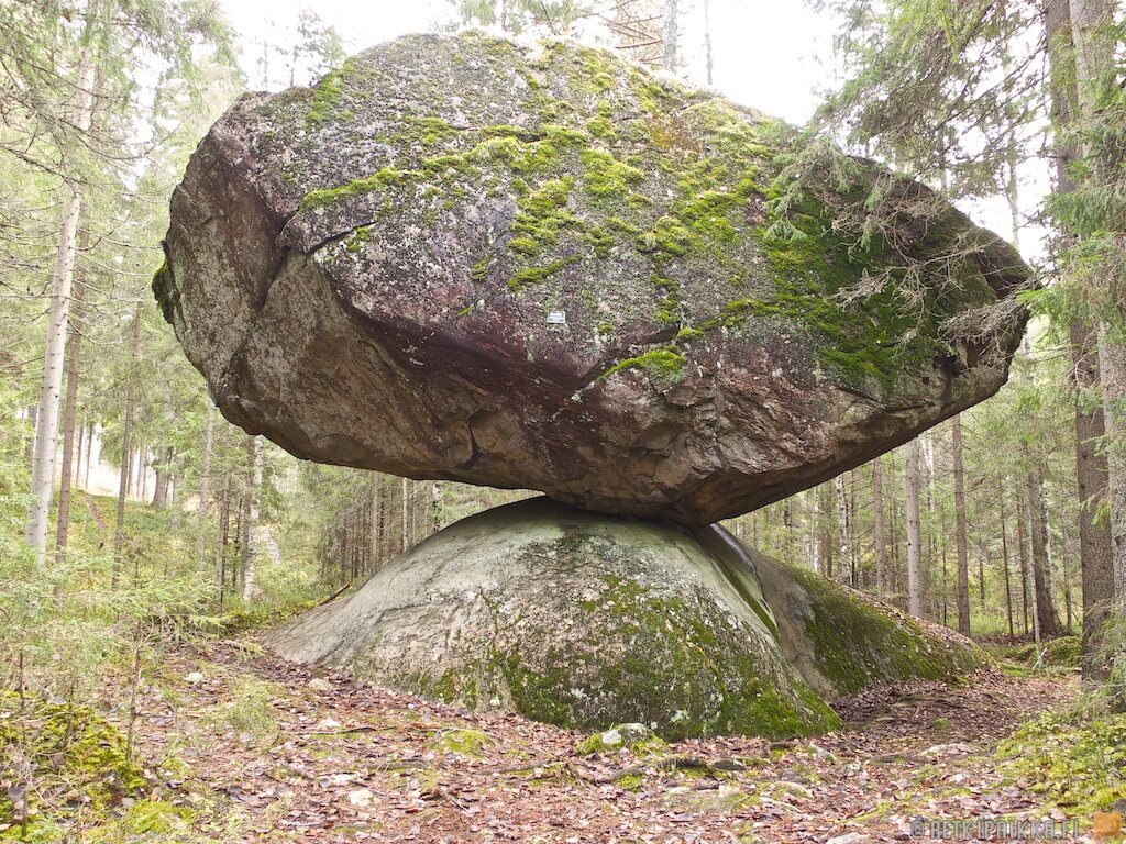 <em>Kummakivi</em> (Finnish for "strange rock") was deposited by a glacier.