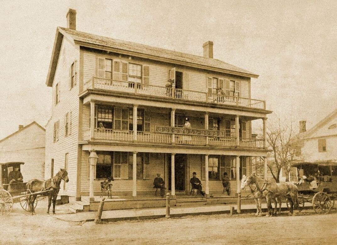 The Gris has a long legacy. This photograph was taken circa 1865.