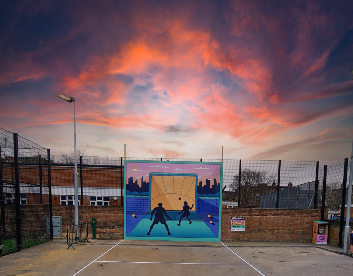 The growing popularity of the one-wall version of handball in the UK may mean that the sun is not yet setting on its close relative, Pêl-Law or Welsh handball.