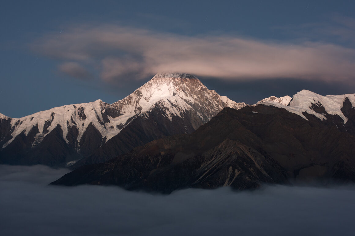 Early 20th century explorers believed Tibet's Mount Gongga, also known as Minya Konka, might be more than 30,000 feet high, but the summit is less than 25,000 feet.