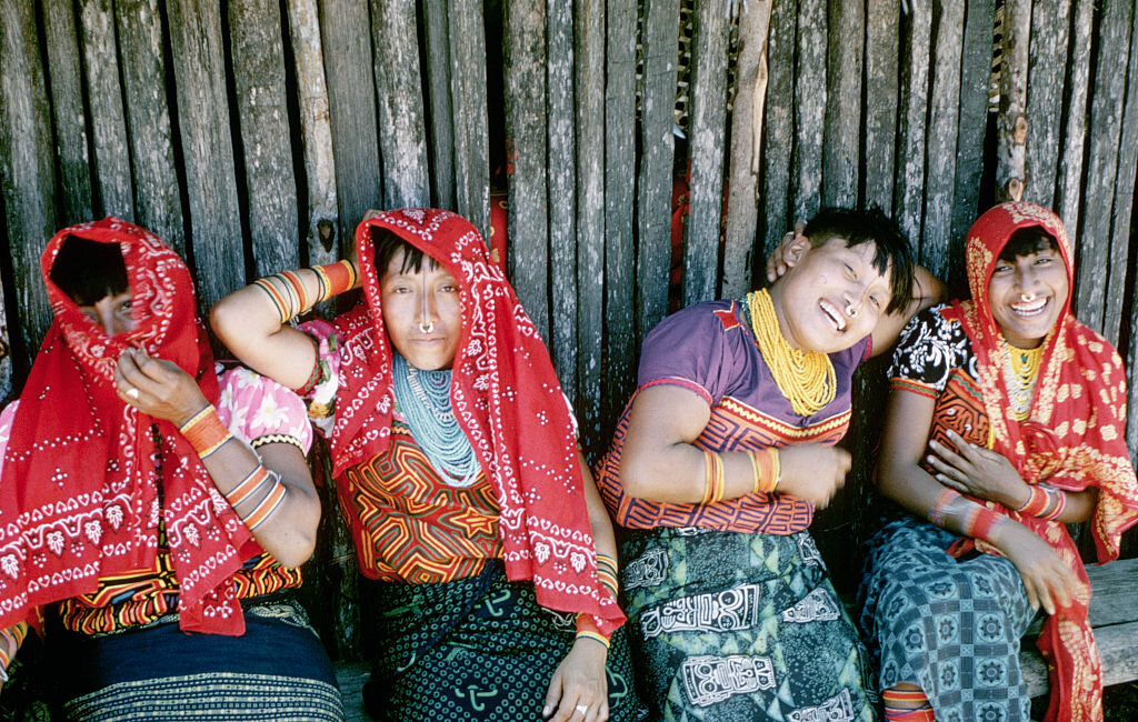 Guna women have passed down the knowledge of how to make molas from mother to daughter for generations.