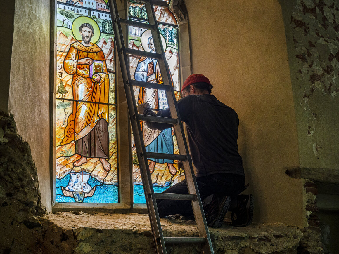 During repair work at St. Peter’s in Wickham Bishops, Essex, Friends of Friendless Churches discovered important 13th- to 17th-century wall paintings in the church.