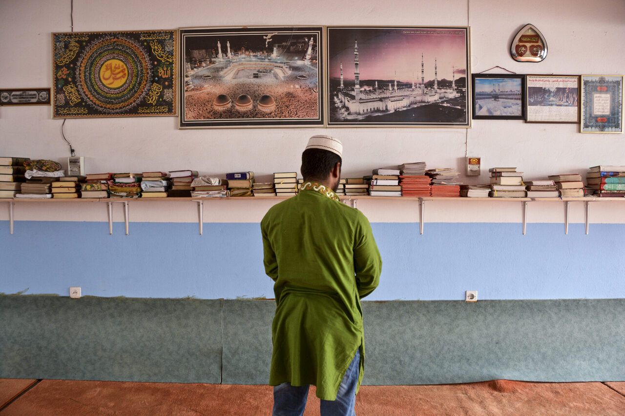 A Bangladeshi mosque in a rented apartment in Petralona.