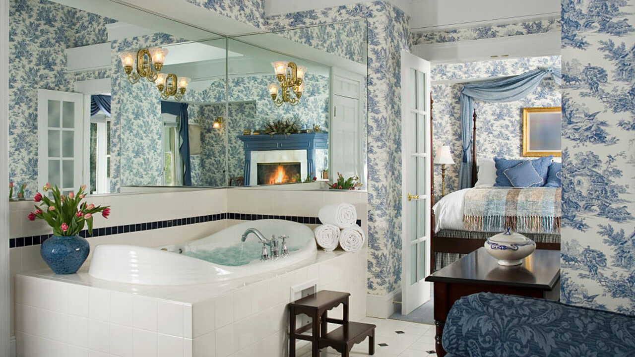 The Rise Of The Luxurious Suburban Master Bathroom Atlas