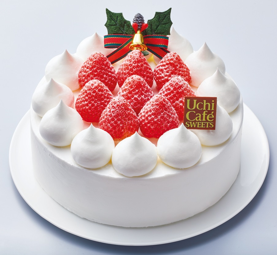 This contemporary yet classic strawberry shortcake from convenience store chain Lawson costs 2,980 to 4,600 yen (US$27-$46), depending on the size. 