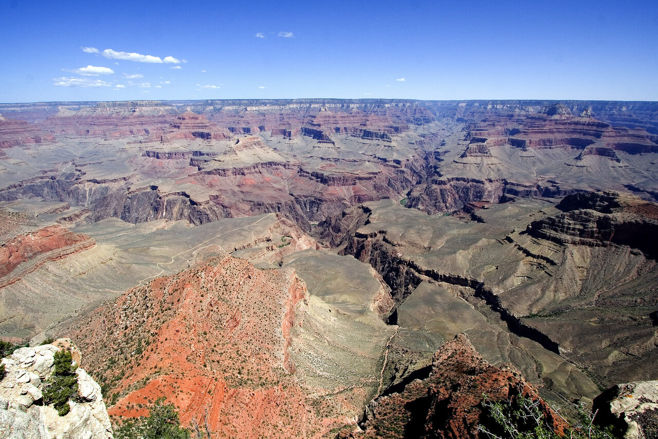 The discrepancy pops up in the Grand Canyon, where ancient rock abuts, well, less ancient rock. Tenji / CC BY-SA 3.0