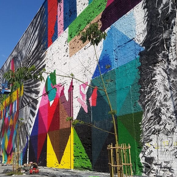 Largest Street Art Mural in the World Rio de Janeiro