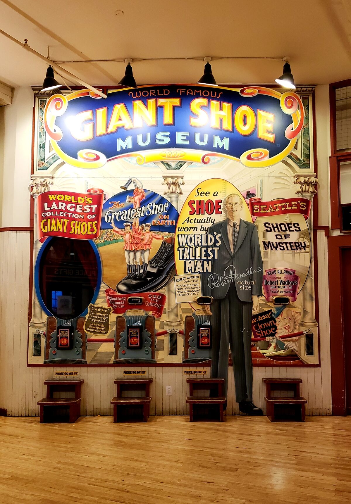 World Famous Giant Shoe Museum – Seattle, Washington - Atlas Obscura