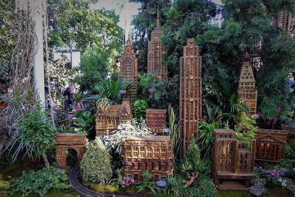 Holiday Train Show At New York Botanical Gardens Bronx New York