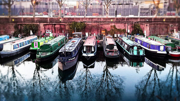 Houseboats Of Regents Canal London England Atlas Obscura