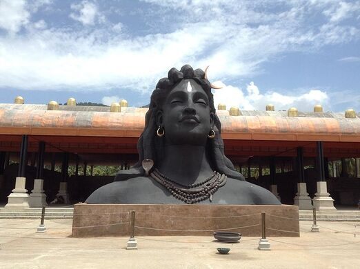 The Adiyogi Shiva Statue Booluvampatti India Atlas Obscura People of any faith and religion are welcome to visit adiyogi and partake in many of the events. adiyogi shiva statue booluvampatti