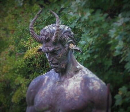 jersey devil statue