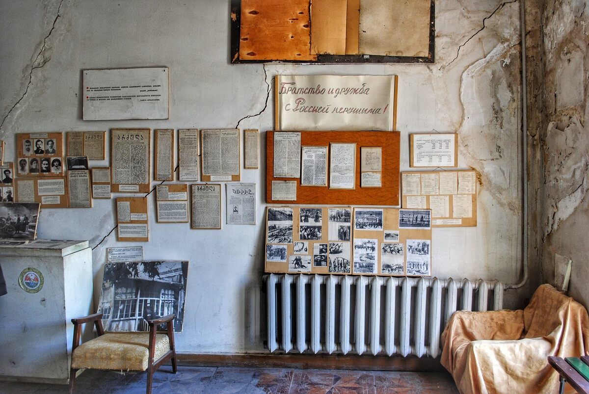 underground printing locations