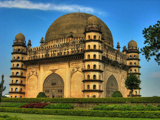 Image result for gol gumbaz of bijapur