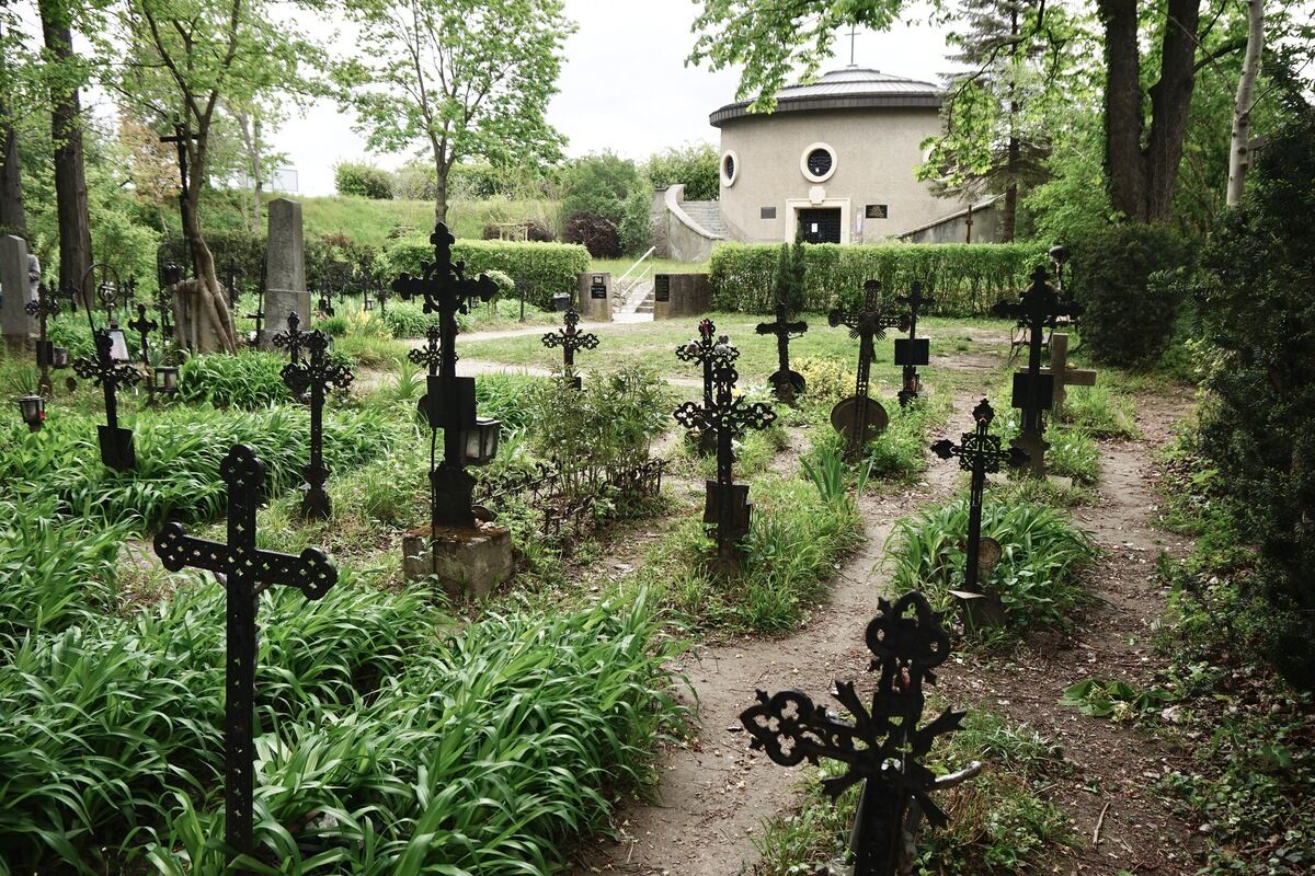 Cemetery of the Nameless – Vienna, Austria - Atlas Obscura