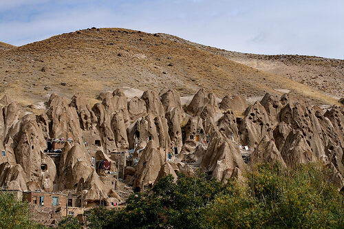 Resulta ng larawan para sa Cave House Village, Troglodyte Kandovan, Iran